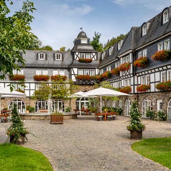 Hof des Gutshofs im Hotel Deimann