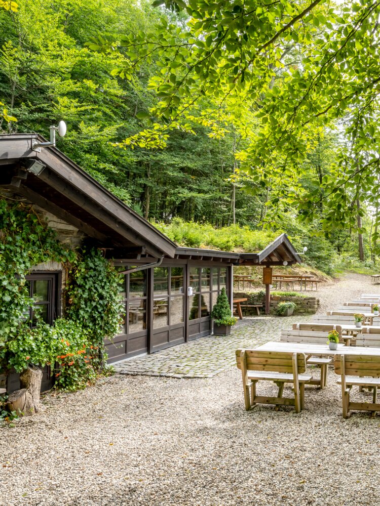 Deimanns Knollenhütte am Steinbruch