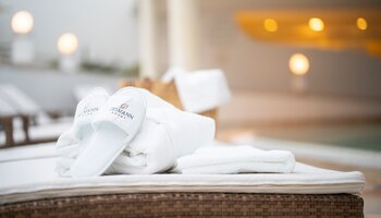 Badeschlappen und Saunahandtücher im 5 Sterne Wellnesshotel im Sauerland