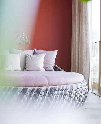 Gemütliche Ruheecke im Wellnessbereich des Hotel Deimann