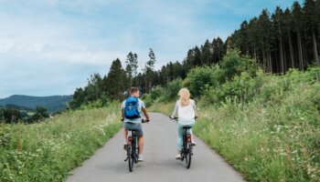 Pärchen bei der Radwanderwoche im Hotel Deimann