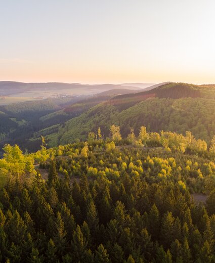 Weitblick über die Landschaft im Sauerland