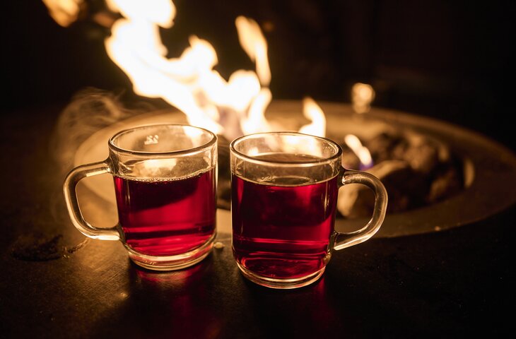 Glühwein auf dem Weihnachtsmarkt im Hotel Deimann